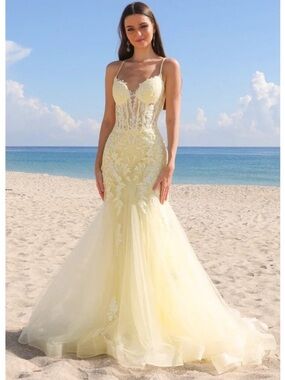 Amelia Couture HERA GOWN - YELLOW - TULLE & FLORAL LACE MERMAID DRESS Prom sz 2